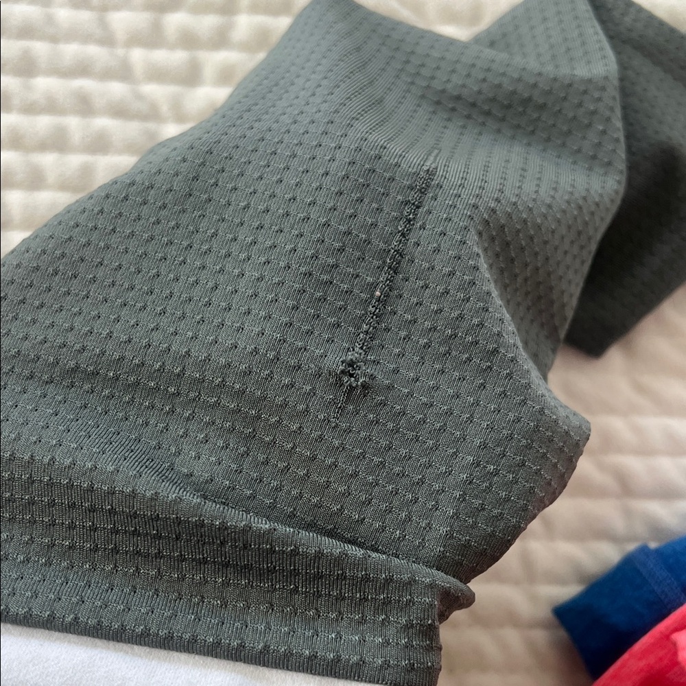 Bombshell Sportswear Black Leggings with White Stripe Detail - Picture 2 of 4